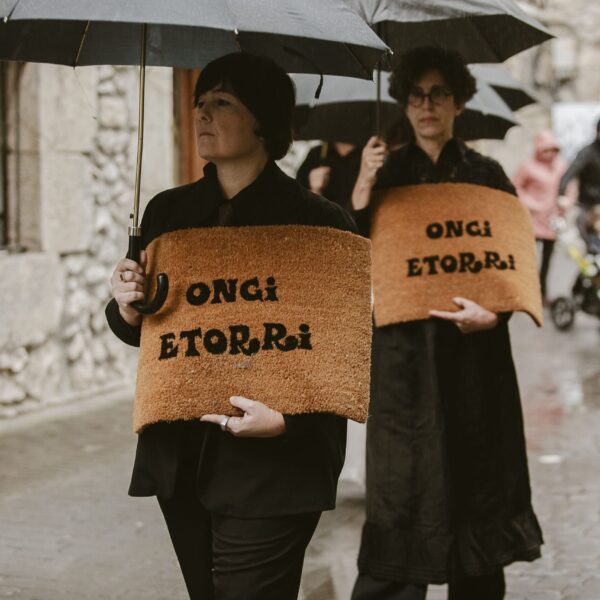 Mundo eta Uniberso Ean-6868