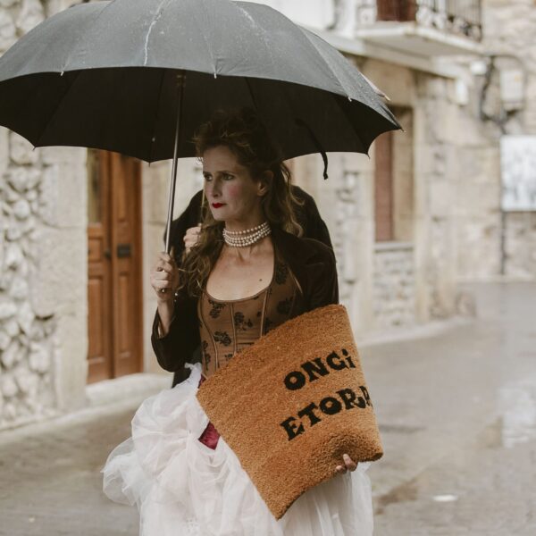 Mundo eta Uniberso Ean-6873