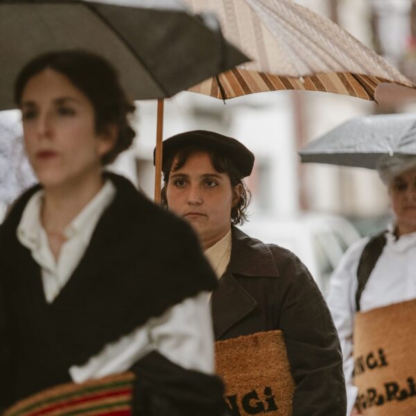 Mundo eta Uniberso Ean-6897