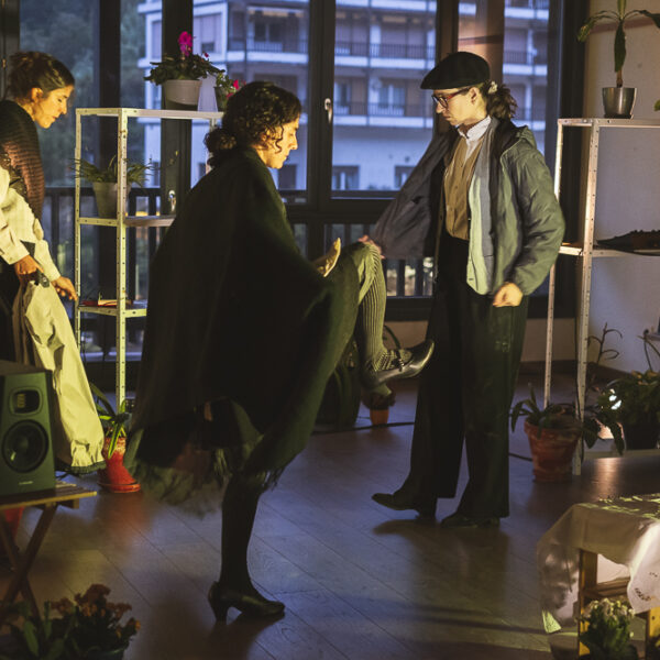 Mundo eta Uniberso Ean-9013